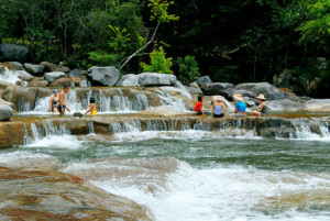 Yang Bay waterfall - Vietnamtravelblog