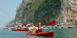 Kayak on Halong Bay - Vietnamtravelblog