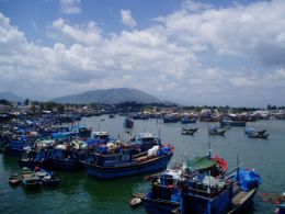 Fishing boat in Nha Trang - Vietnam Travel Blog - Vietnam visa - Vietnam tour
