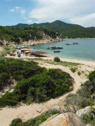 ba-bien-beach-vietnamtravelblog